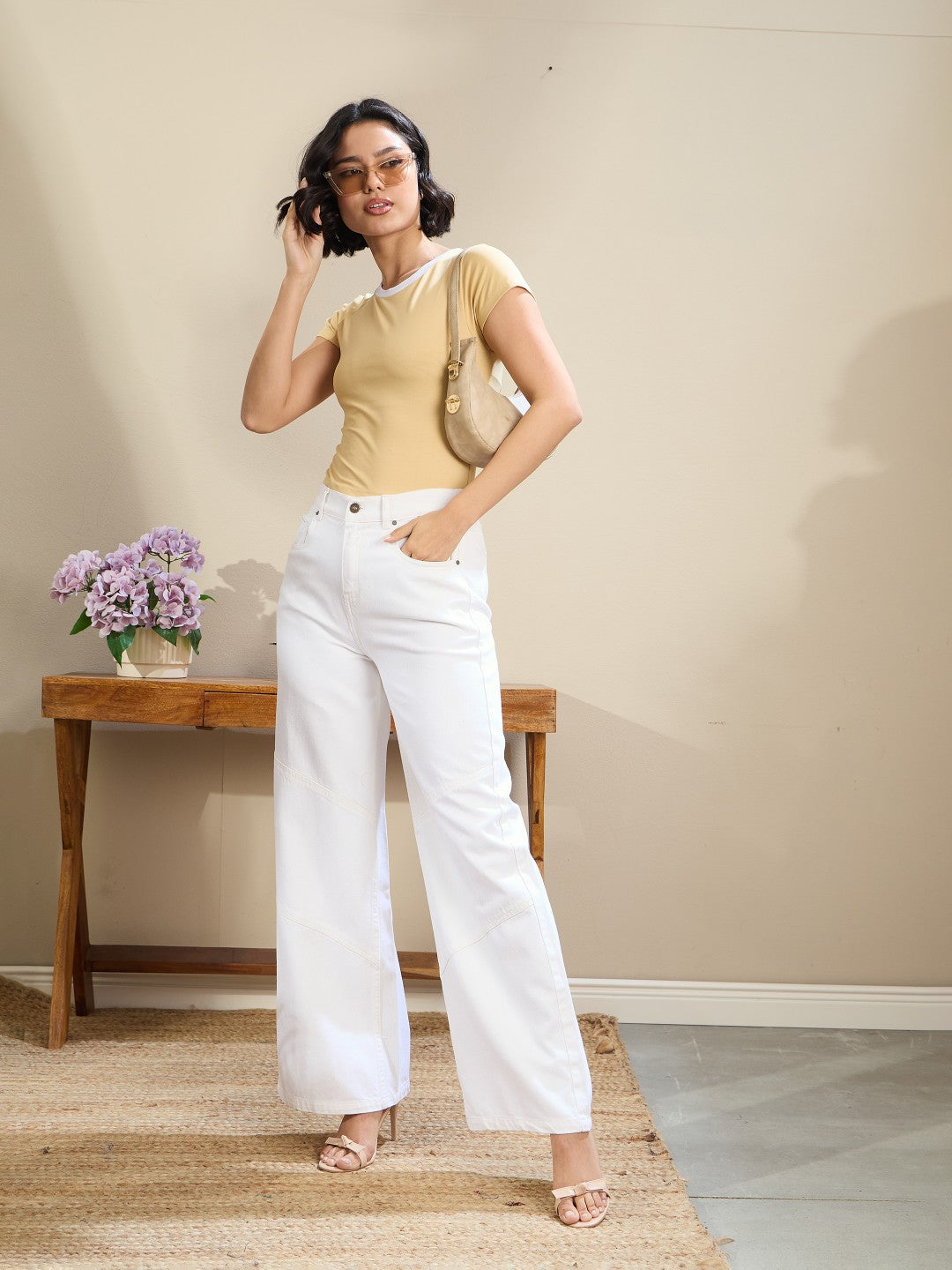 Women White High-Rise Stitch Detail Straight Jeans