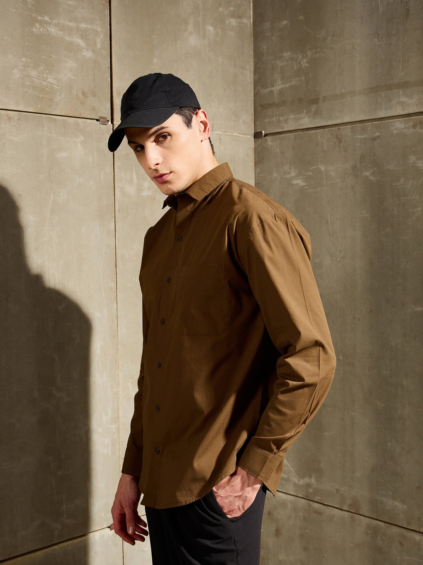 Men Olive Basic Relax Fit Shirt