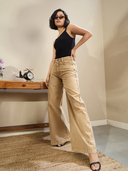 Women Beige Low Waist Wide Leg Baggy Jeans