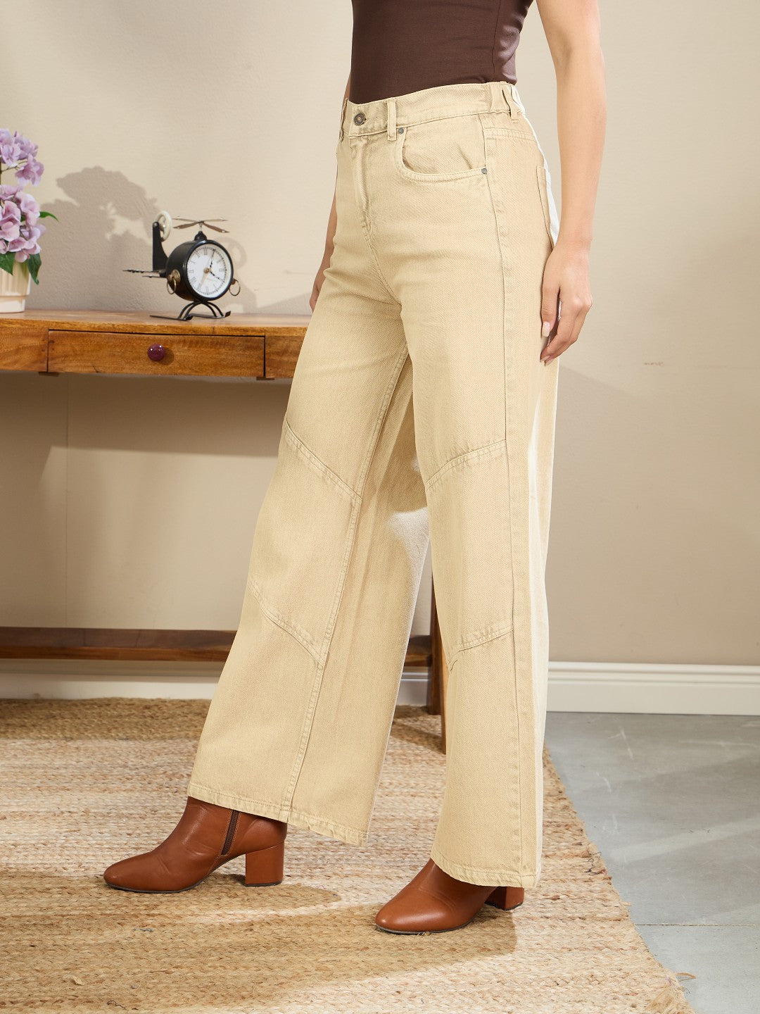 Women Beige High-Rise Stitch Detail Straight Jeans