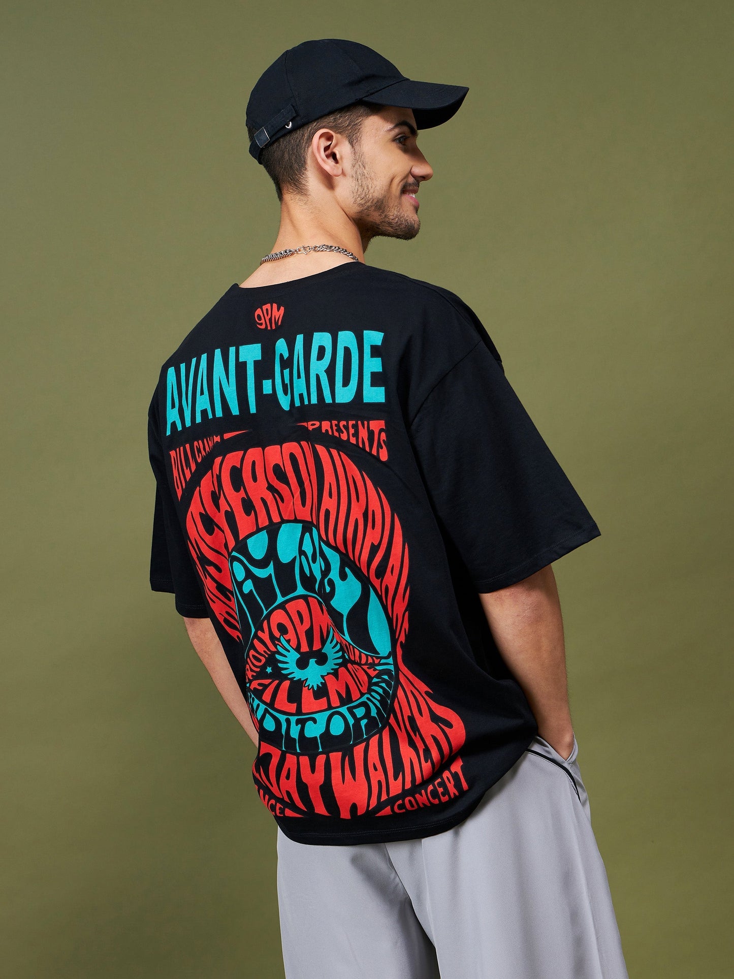 Unisex Black AVANT-GARDE Oversized T-Shirt