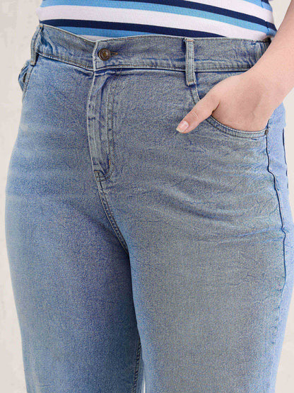 Women Ice Blue Hem Slit Straight Jeans